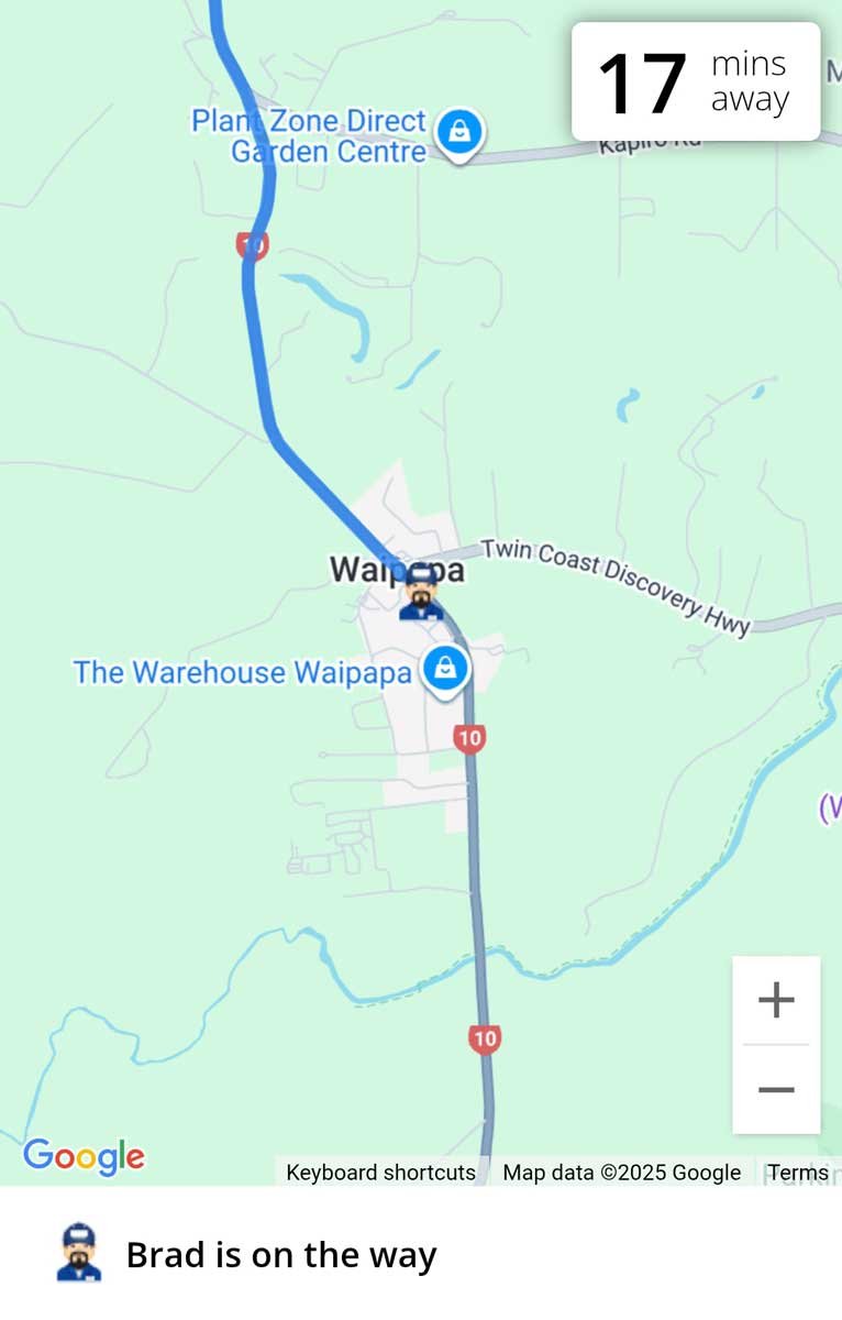 A Google Map showing our driver Brad on the way, and due to arrive in 17 minutes from Waipapa.